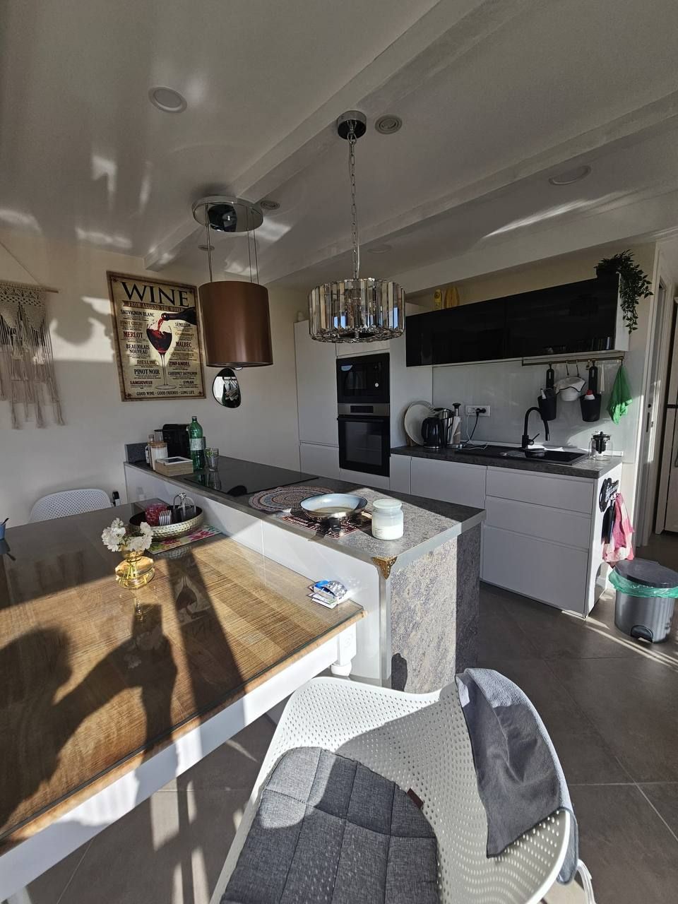 Kitchen with dining area